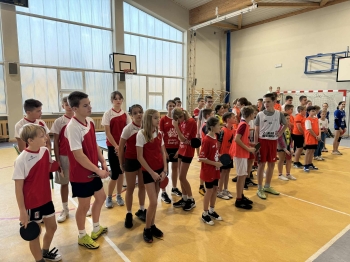 3695026a-270a-4e29-b5cb-51be37abd192