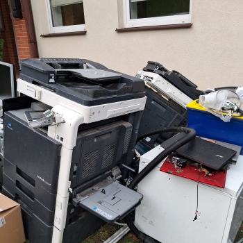 Zdjęcie WhatsApp 2025-11-12 o 17.03.30_43f6abe4