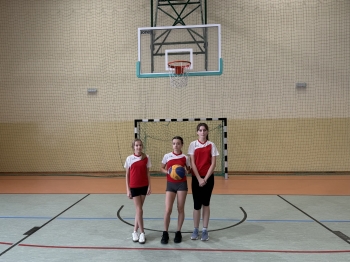 f3e13c15-fb99-498c-9a3d-cca1387efe2f