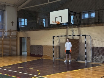 8997ec7f-da21-4007-ac81-92e59fc09501