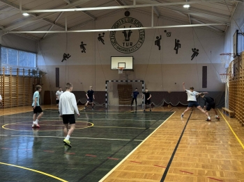 27432696-1bdc-487d-9e95-306c97a8e313