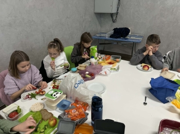 cb253d5c-afba-4eeb-821d-ee9fe8300430