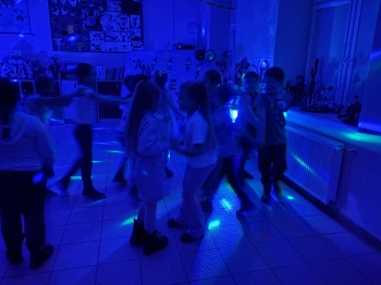 e8b106e9-0567-4513-9bd3-5c3a68e5f9f6