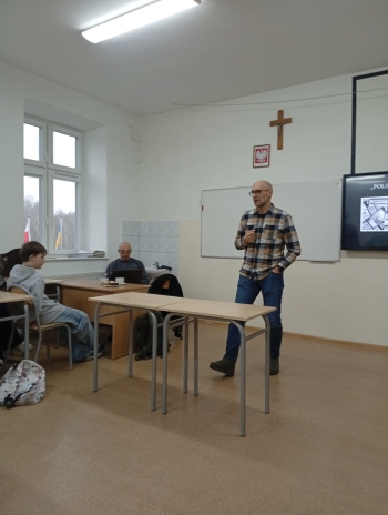 Zdjęcie WhatsApp 2025-12-10 o 21.46.04_900fab80