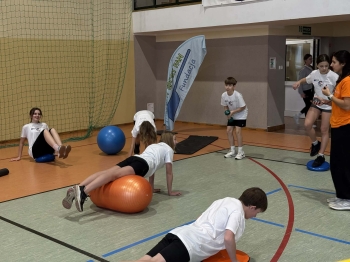 aac97ae2-6f92-40e0-93d3-babc56ef1956