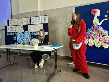 8e325328-2bb0-41eb-b9e4-fdc203ee0237