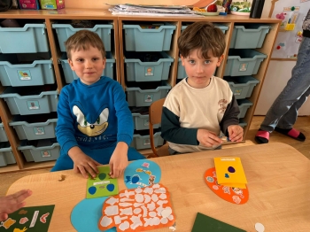 0d38fca3-672f-461b-921b-8d7b4e5e081e