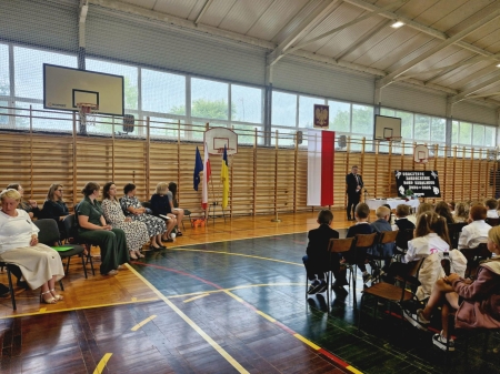 UROCZYSTE ZAKOŃCZENIE ROKU SZKOLNEGO 2024/2025