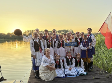  MIĘDZYNARODOWY FESTIWAL FOLKLORU ''XII KASZUBSKIE SPOTKANIA Z FOLKLOREM ŚWIATA'...