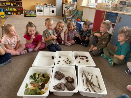 JESIENNE ZABAWY U MALUCHÓW