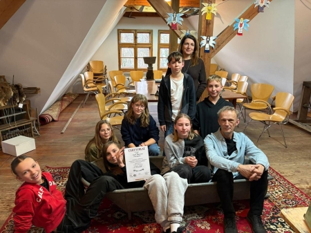 WYCIECZKA EDUKACYJNA KLASY VI DO CHATY KASZUBSKIEJ – ODKRYWAMY KASZUBSKĄ KULTURĘ...