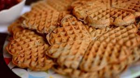 KASZUBSKIE WAFLE - TRADYCJA, KTÓREJ MOŻNA POSMAKOWAĆ