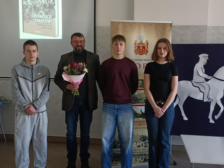 SWORNEGACIE SPRZED LAT – PODRÓŻ W CZASIE Z REGIONALISTĄ KRZYSZTOFEM TYBORSKIM