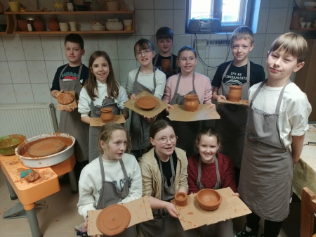 WYJŚCIE Z KLASĄ – W ŚWIECIE GARNCARSTWA